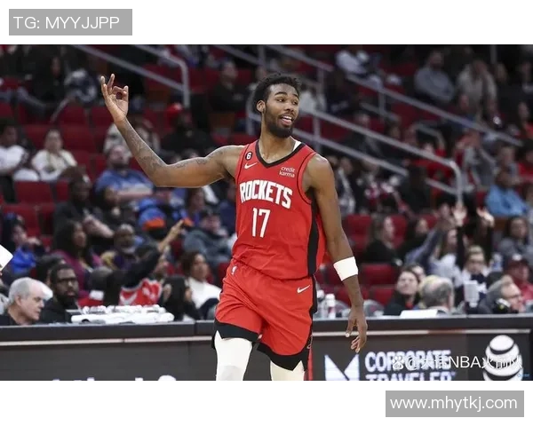 火箭队伊森阿门火力全开,独行侠谢泼德防守漏洞成关键转折 火箭队伊森阿门火力全开,独行侠谢泼德防守漏洞成关键转折